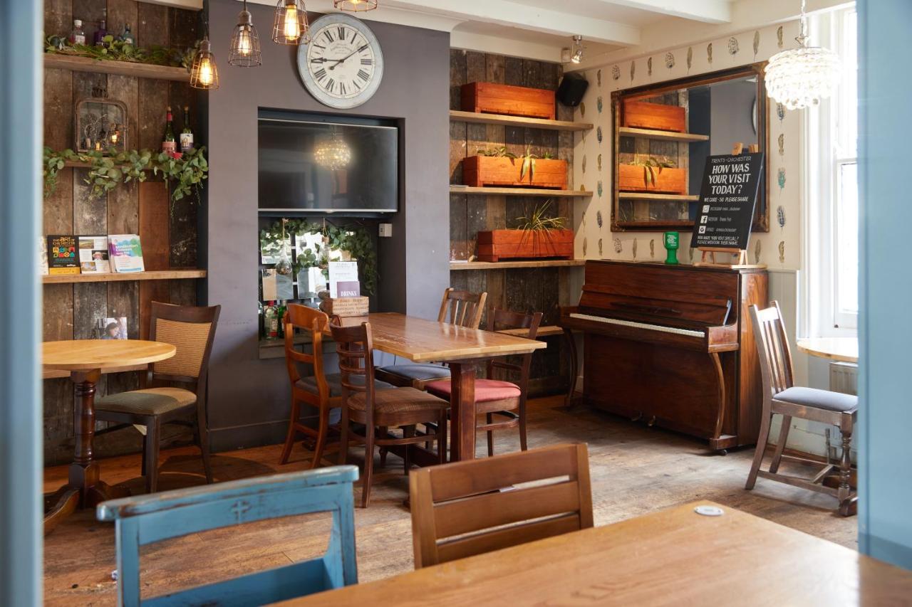 Trents By Greene King Inns Chichester Ngoại thất bức ảnh